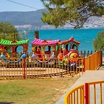 Long Club Nature Resort
