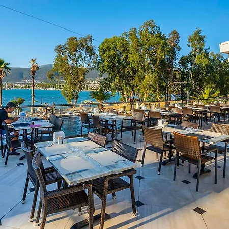 Long Club Nature 5* דידים