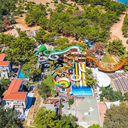 Long Club Nature 5* Akbük