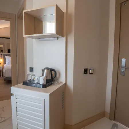 Long Club Nature 5* דידים