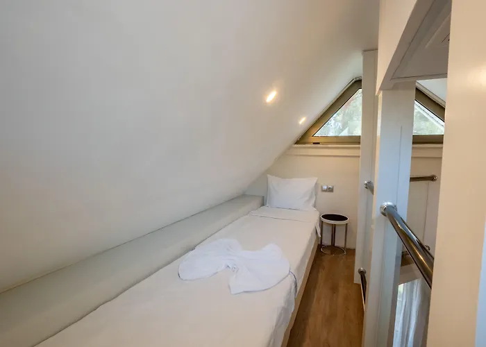 Long Club Nature Resort 5*