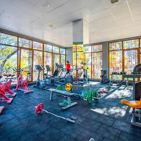 Long Club Nature Semesteranläggning (resort) Akbük