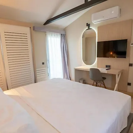 Long Club Nature Didim