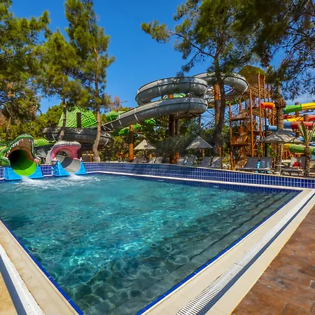 Resort Long Club Nature