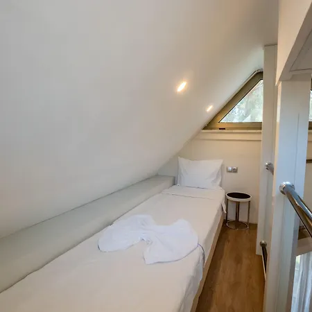 Long Club Nature Semesteranläggning (resort) 5*