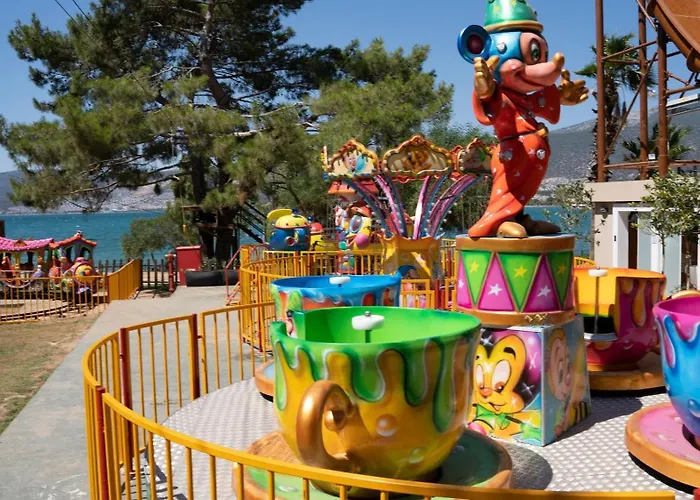 Long Club Nature Üdülőközpont Akbük