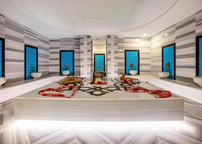 Long Club Nature 5* Akbük